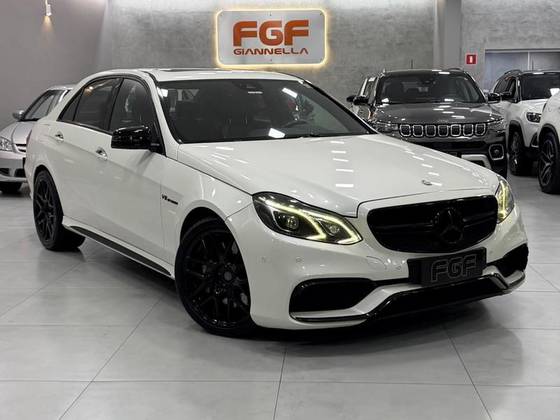 MERCEDES-BENZ E 63 AMG 5.5 V8 32V BI-TURBO GASOLINA 4P AUTOMÁTICO MERCEDES-BENZ E 63 AMG 5.5 V8 32V BI-TURBO GASOLINA 4P AUTOMÁTICO